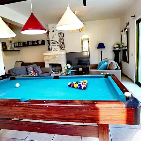 Villa Golden Coast Marina 4 Bed Protaras